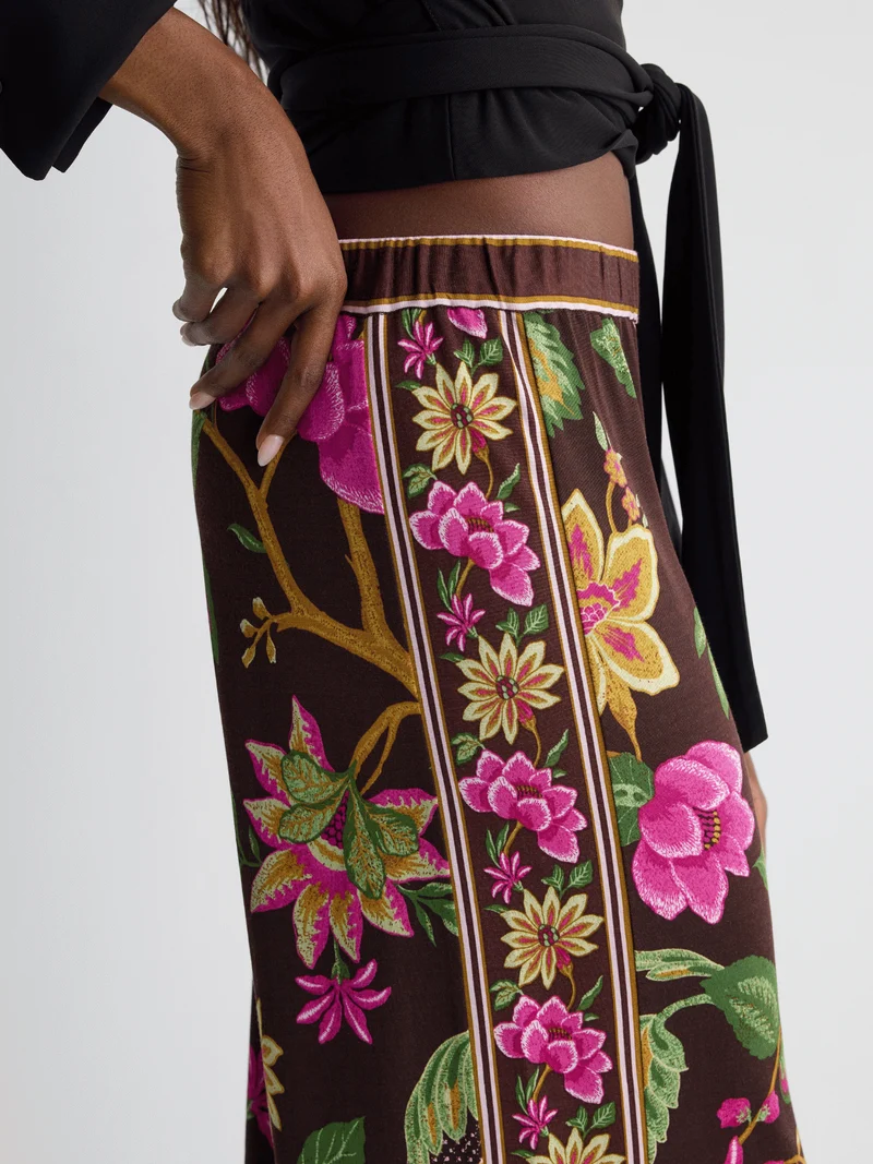 Malia Hose