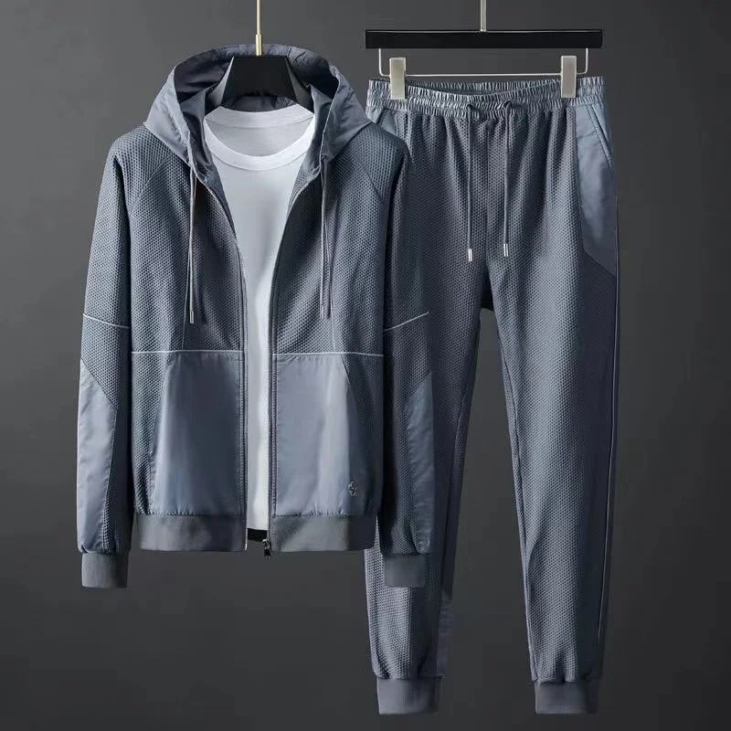 Elegant Men's Tracksuit