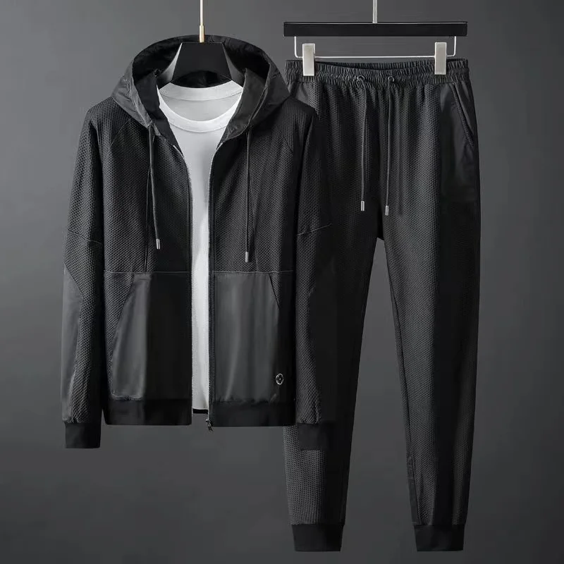Elegant Men's Tracksuit