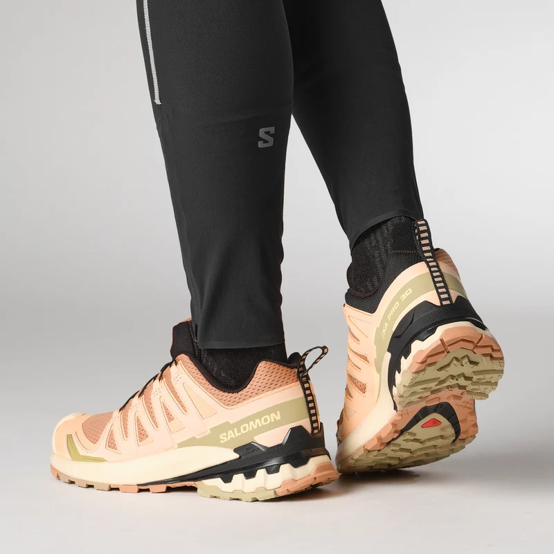 SALOMON XA PRO 3D V9 W Trailrunning Schuh Cork/Peachf