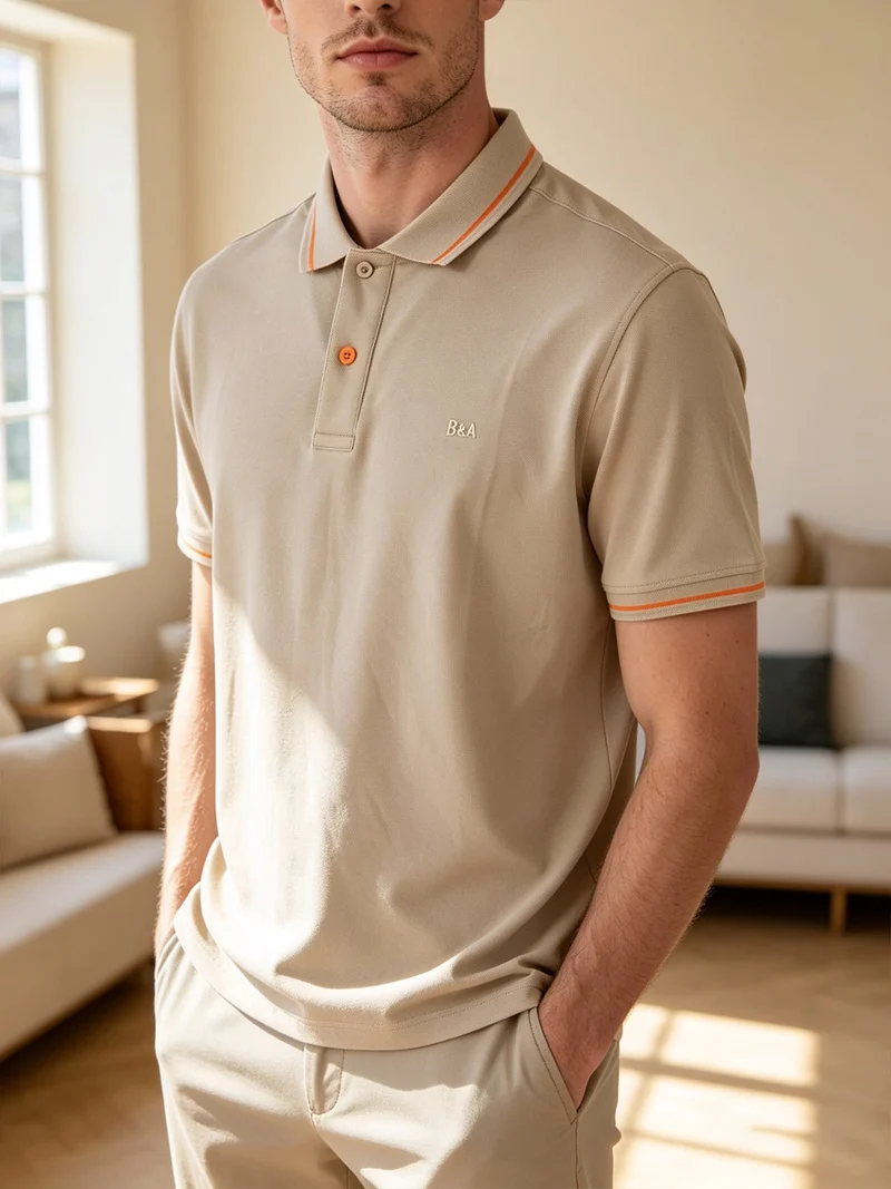Polo da uomo in cotone a maniche corte con logo davanti e dietro - sabbia