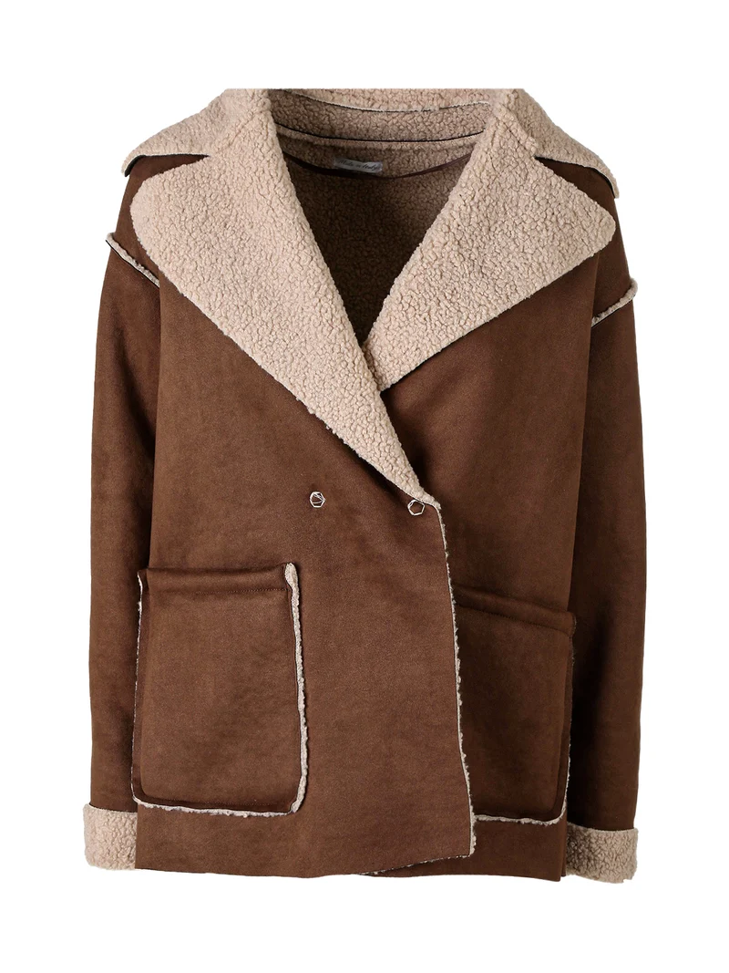 Cappotto corto da donna effetto montone con interno teddy - marrone