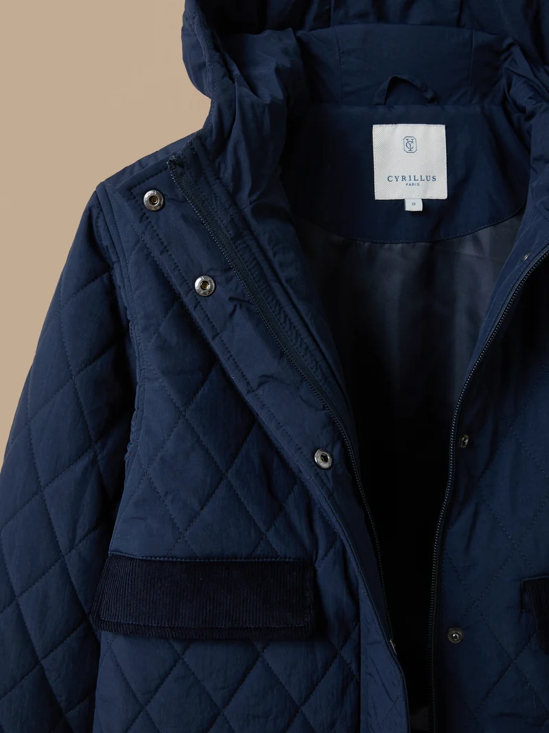 Mädchenjacke mit Stehkragen, gesteppt