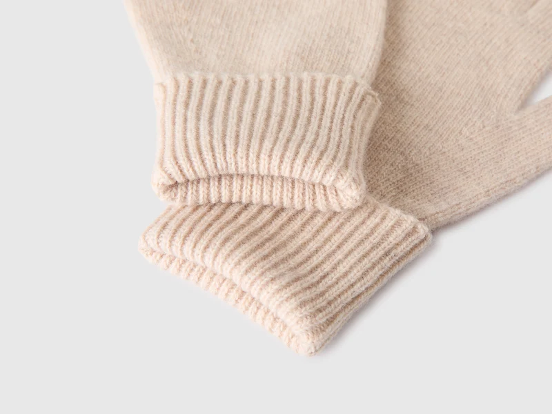 Handschuhe aus 100 % Wolle