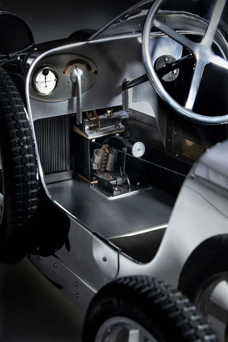 BUGATTI BABY T52 SILVER LEGENDS EDITION