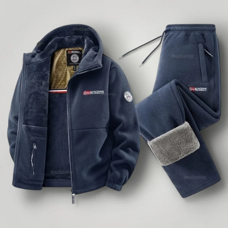 Elegant Fleece Set