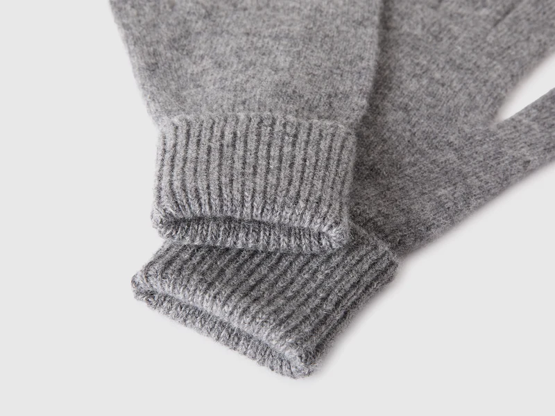 Handschuhe aus 100 % Wolle