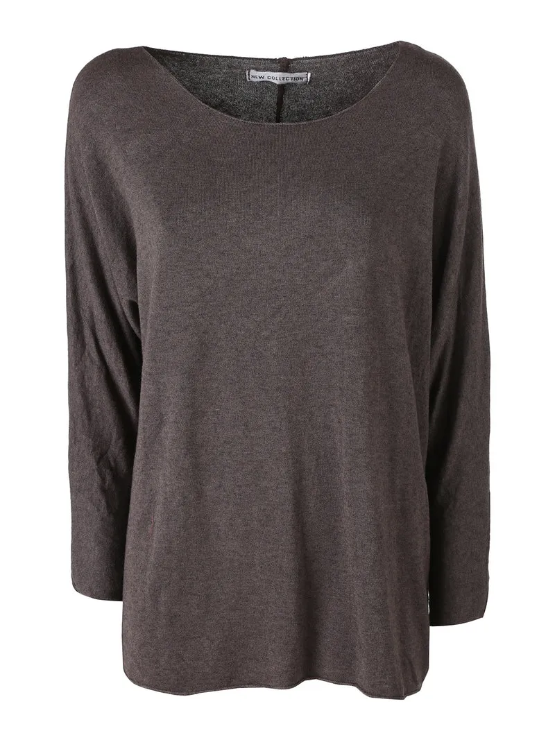 Maglia girocollo da donna con maniche lunghe a pipistrello - moro