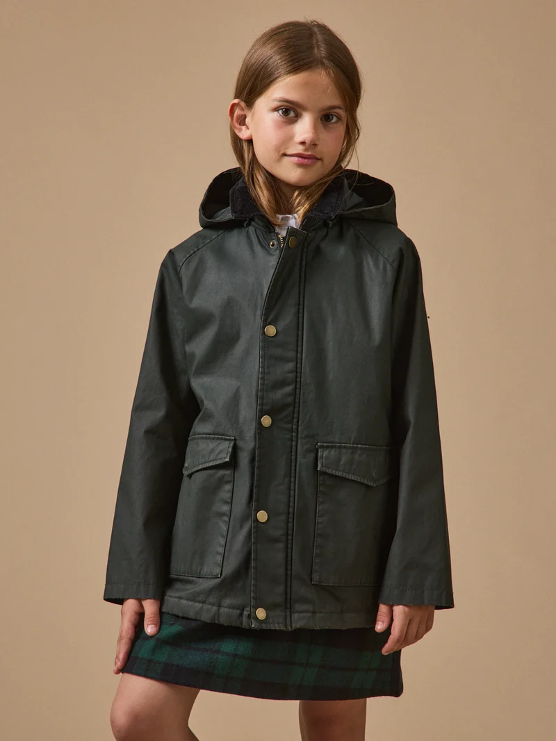 Mädchenjacke aus beschichteter Baumwolle