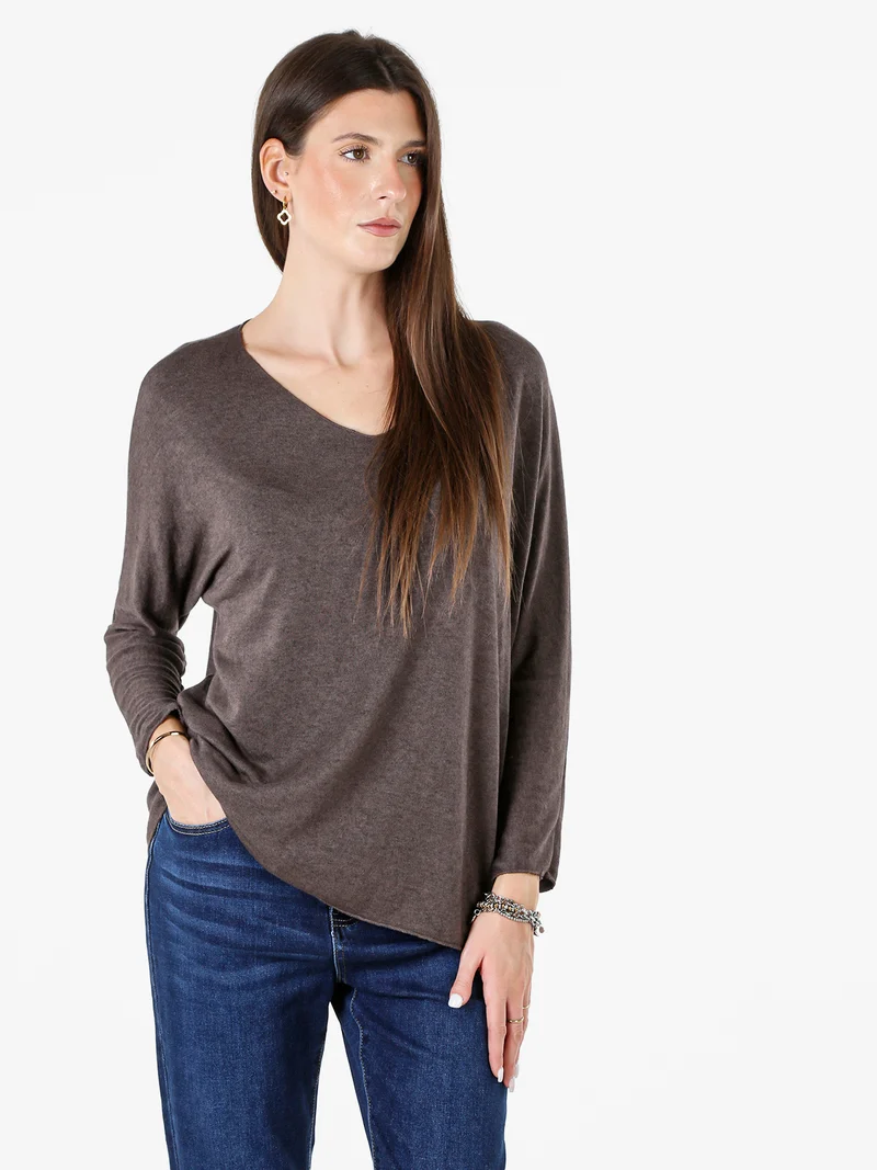 Maglia donna con scollo a V e maniche lunghe a pipistrello - moro