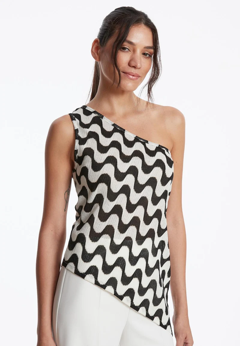 Asymmetrisches Top Zomira