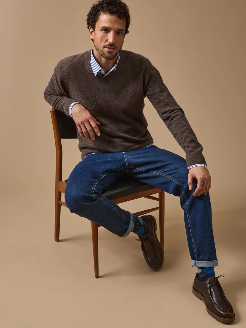 Herrenpullover mit V-Ausschnitt – Cashmere-Kollektion