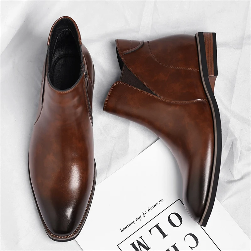 Elegant Leather Chelsea Boots