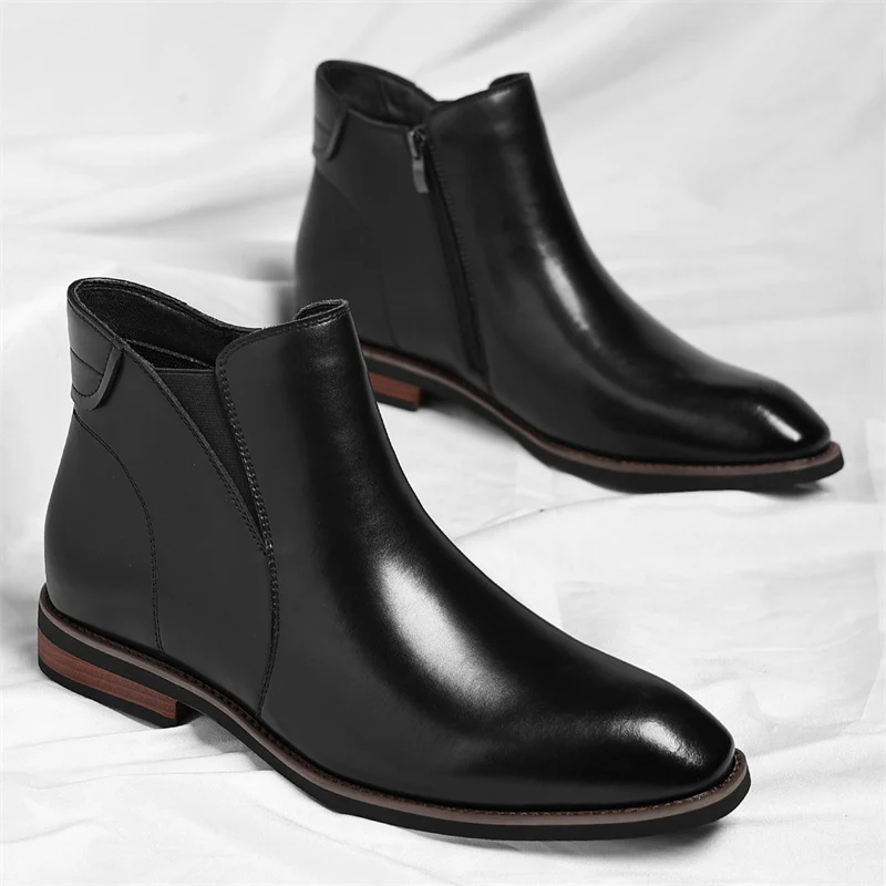Elegant Leather Chelsea Boots