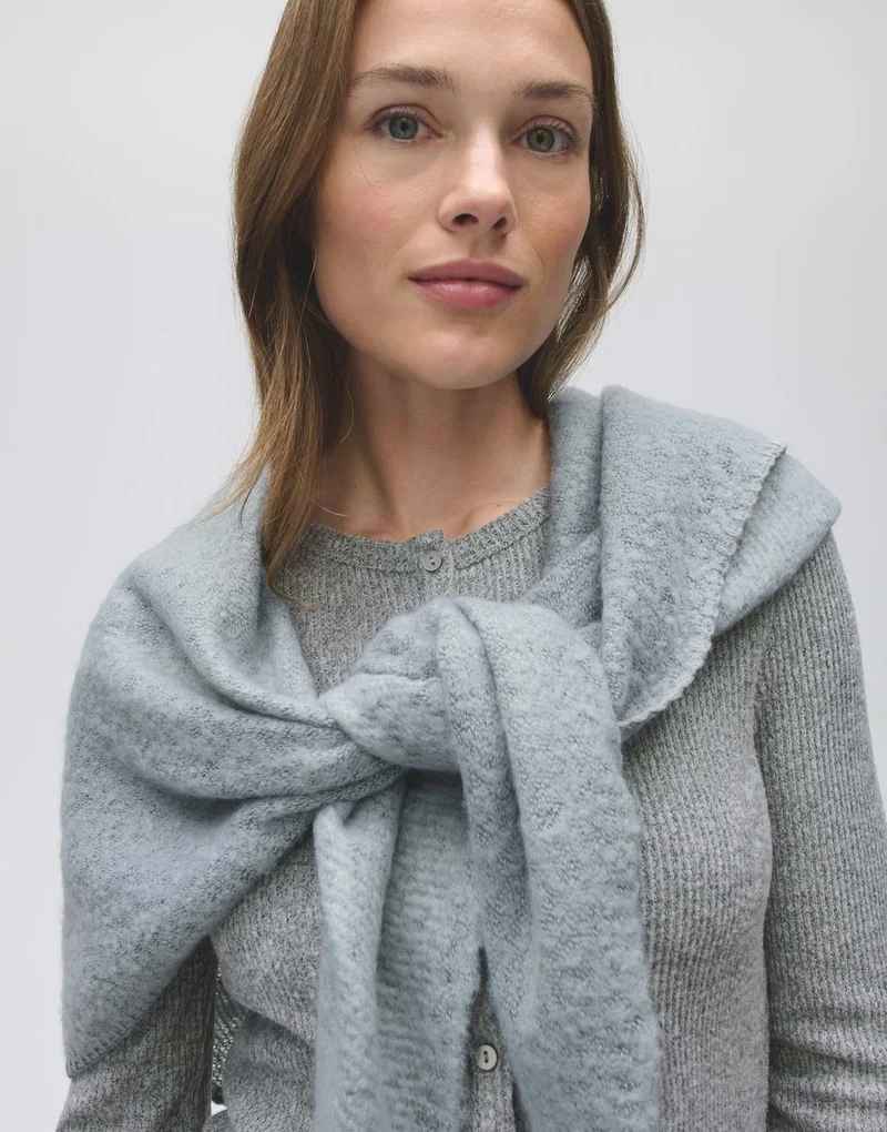 Amadsi scarf