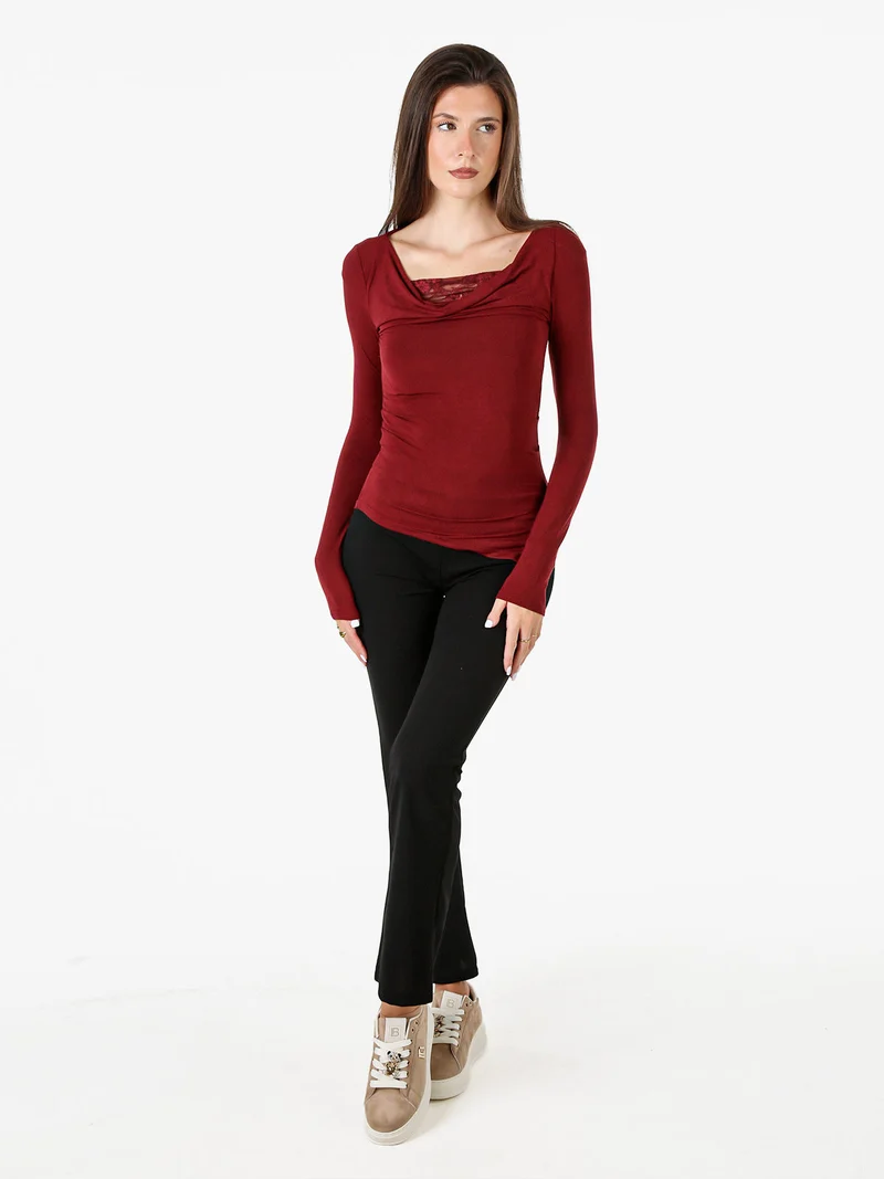 Top donna a maniche lunghe con scollo a cascata e dettaglio in pizzo - bordeaux