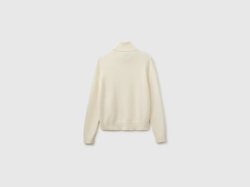 Cremefarbener Rollkragenpullover aus reinem Kaschmir