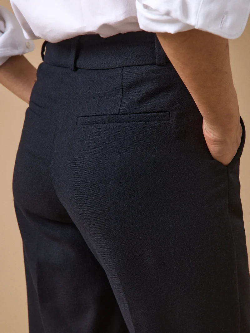 Damenhose mit geradem Bein Alma