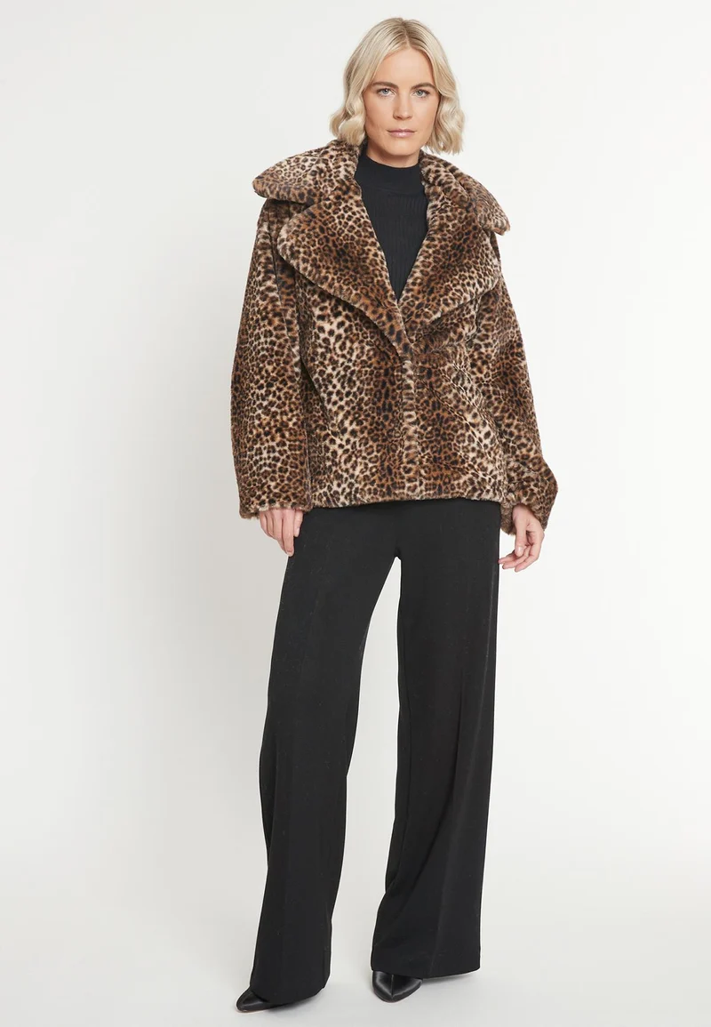 Kunstpelzjacke Mabely