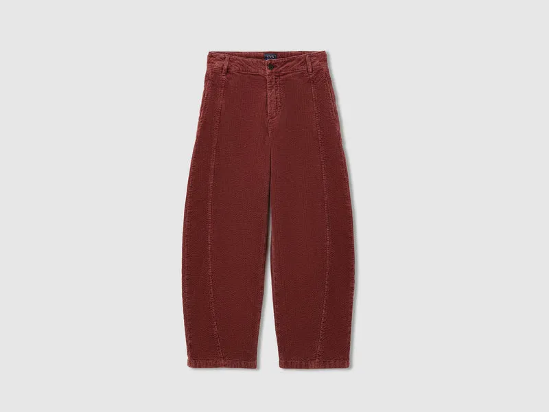 Vintage-gewaschene Samthose in Fassform