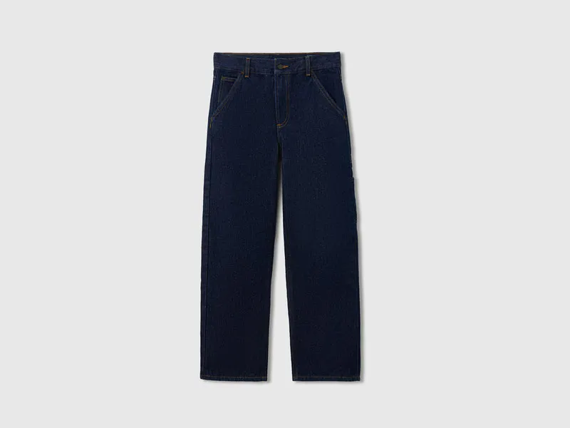 Jeans im Carpenter-Stil