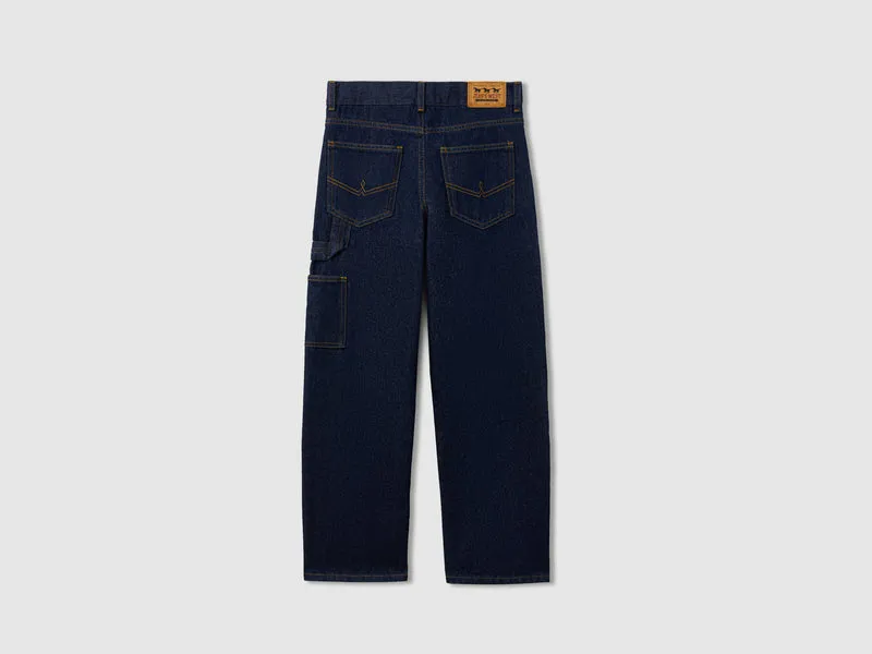 Jeans im Carpenter-Stil