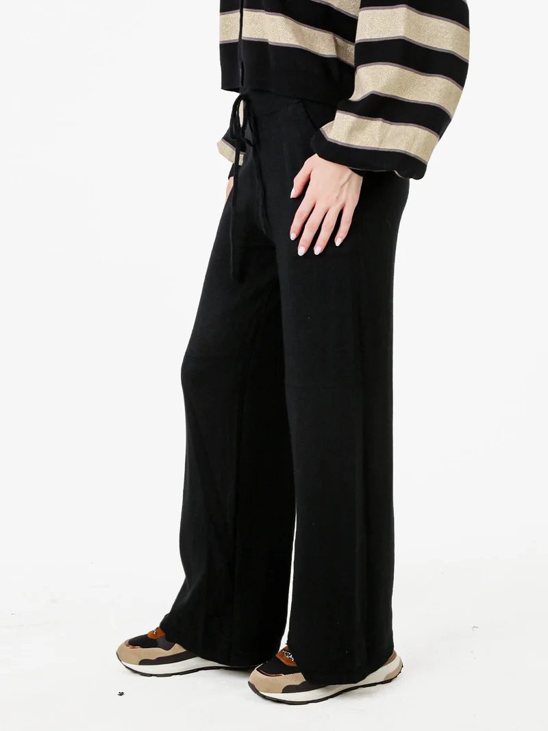 Pantaloni donna in maglia a gamba larga con coulisse - nero
