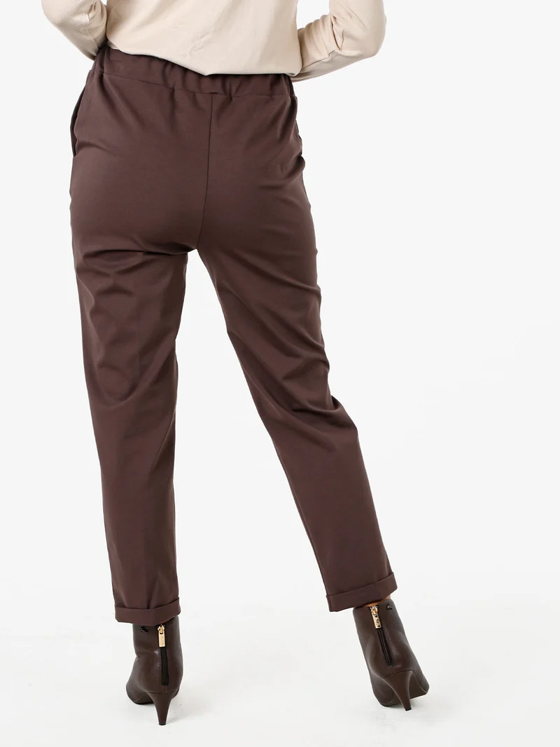 Pantaloni donna casual con risvolto - caffè