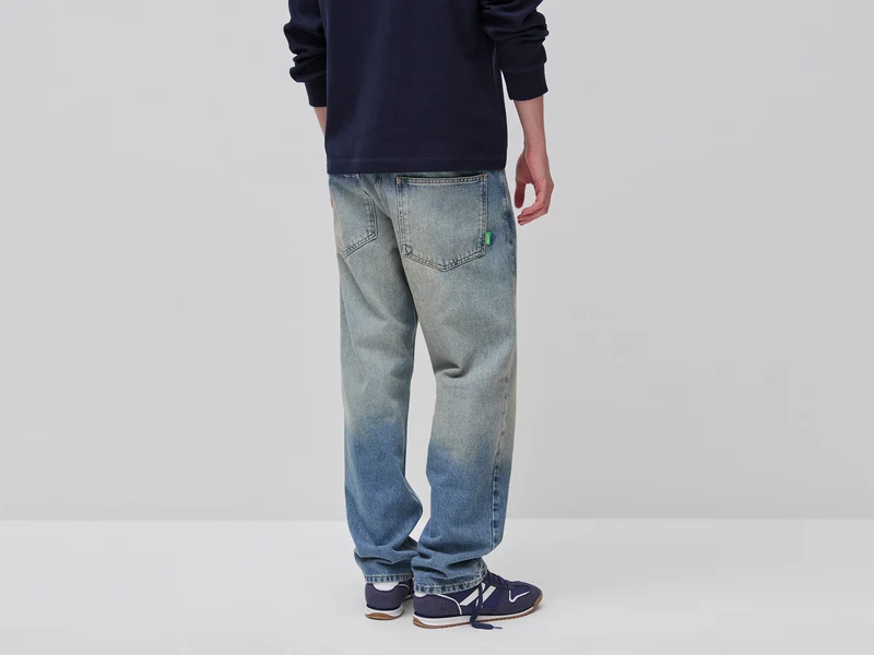 Jeans mit lockerer Passform