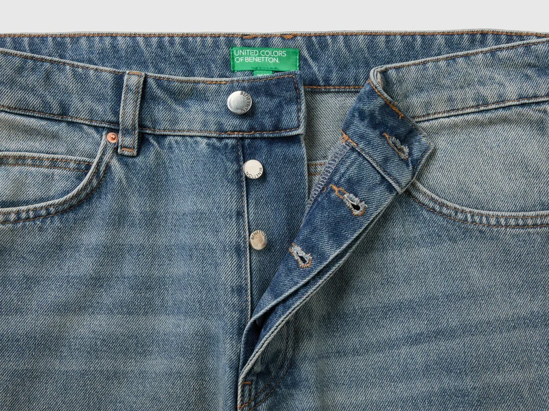 Jeans mit lockerer Passform