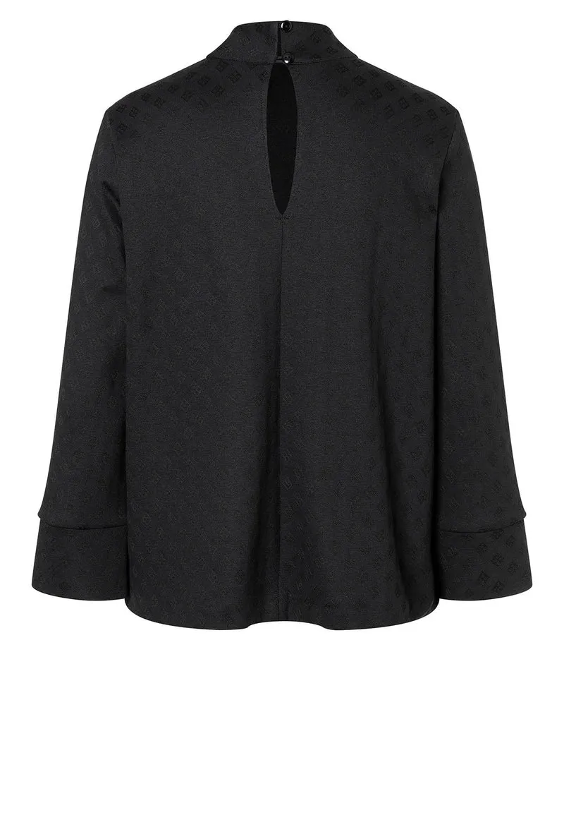Shirt Hemma