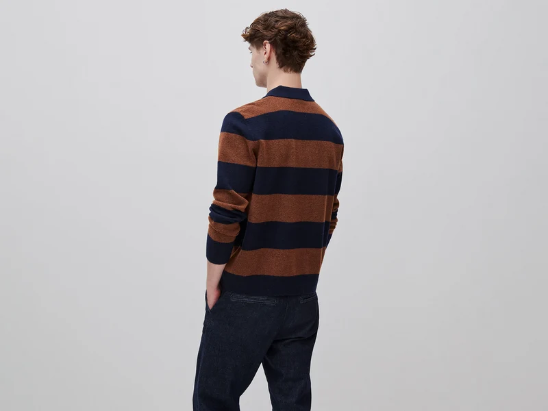 Gestreiftes Strickpolohemd
