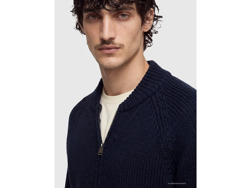 Strickjacke mit Reißverschluss aus 100 % Wolle