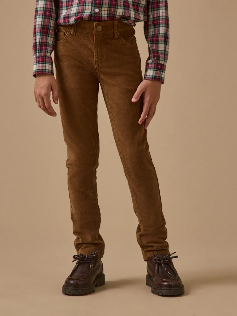 Jungen Slim Fit Hose aus Velours