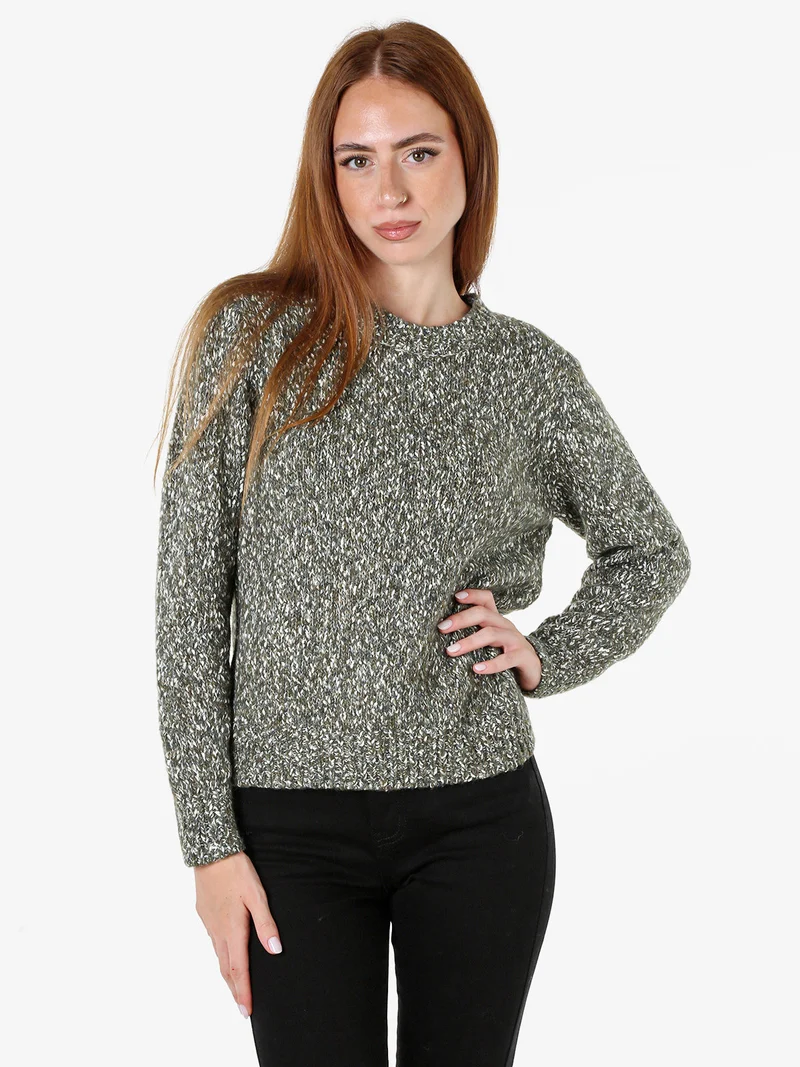Maglione girocollo da donna in filato bouclè - verde