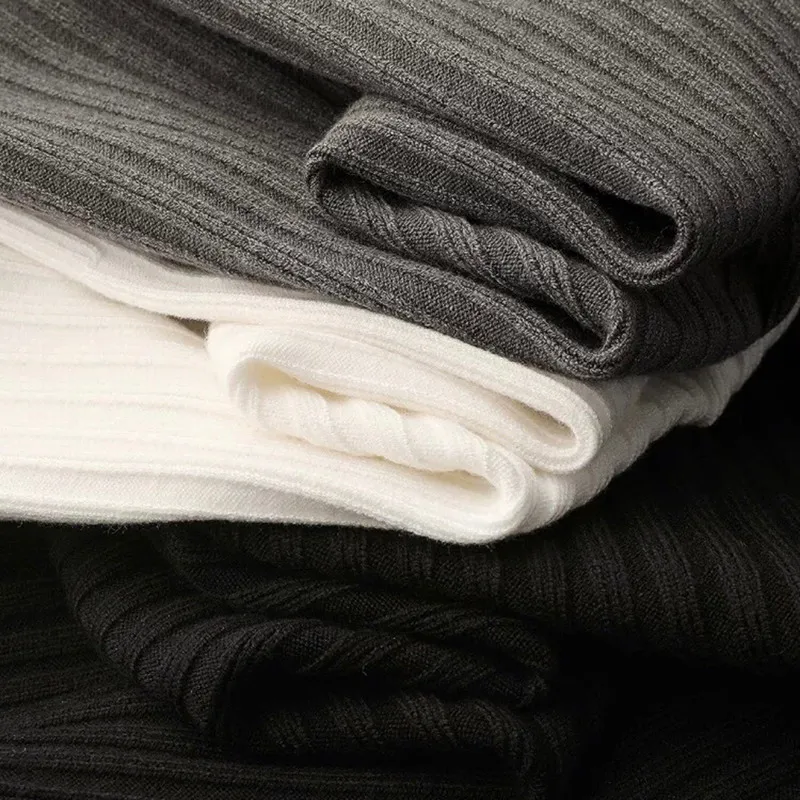 Elegant Striped Pattern Zip Sweater