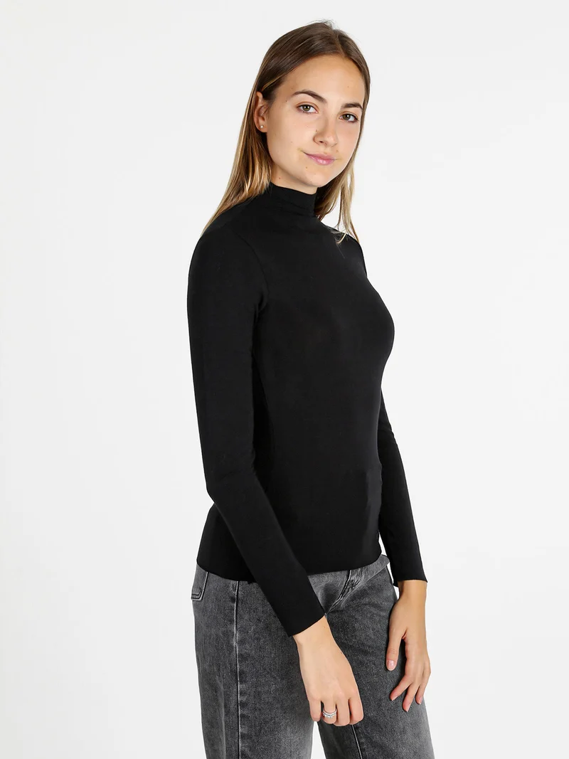 T-shirt donna dolcevita a maniche lunghe - nero