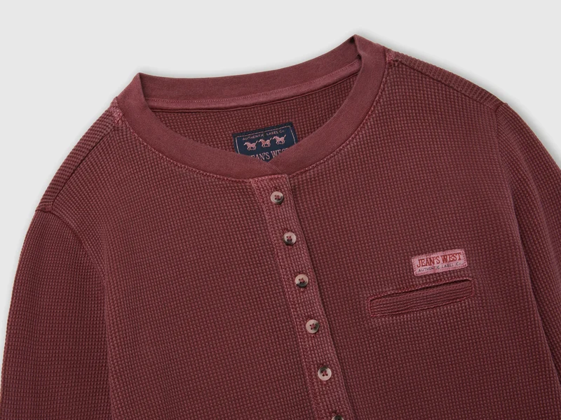 Henley-T-Shirt im Vintage-Stil