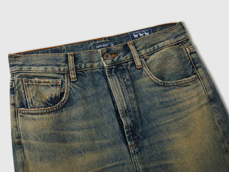 Weit geschnittene, verkürzte Jeans mit Vintage-Effekt