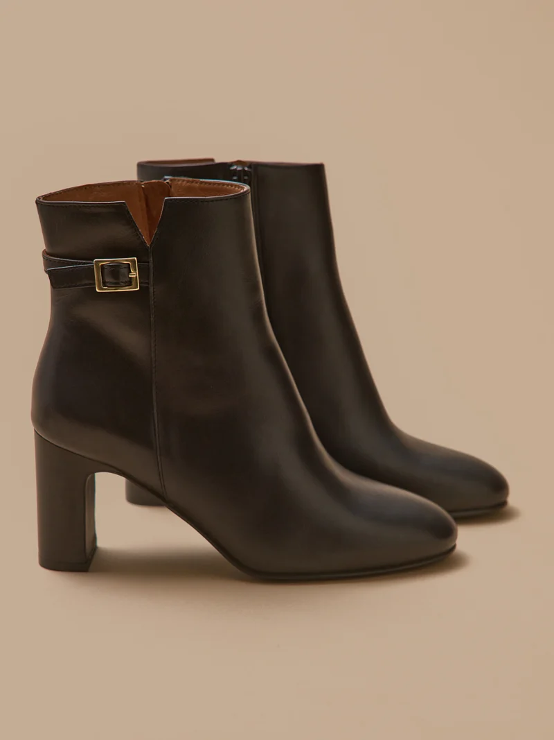 Damen-Stiefeletten mit Absatz aus Leder