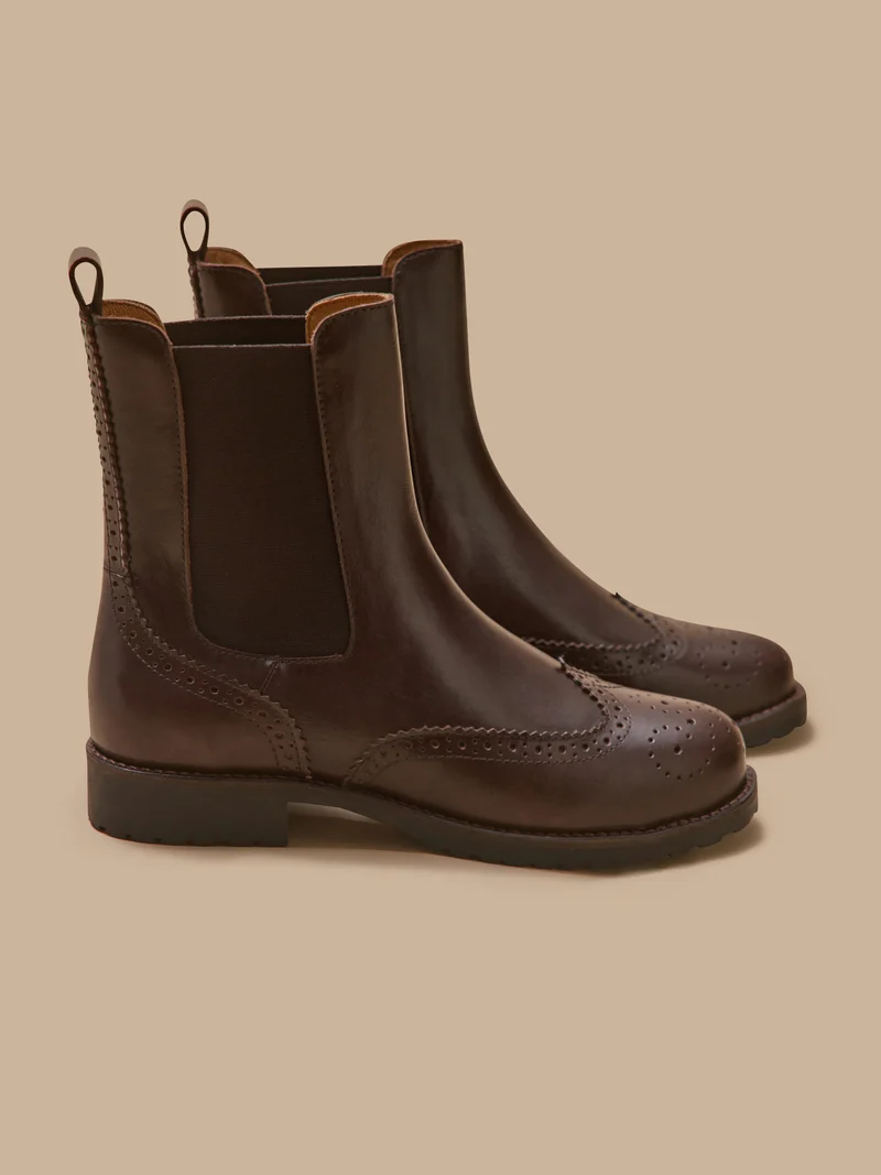 Damen-Chelsea-Boots aus Leder mit Brogue-Verzierung