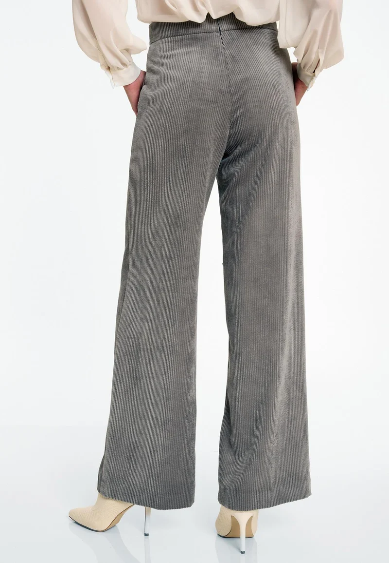 Cordhose Adima