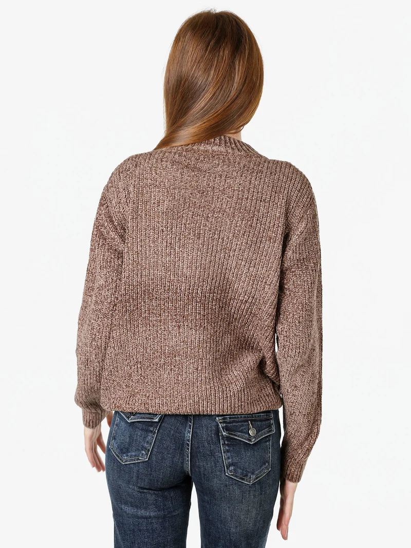 Maglione accollato da donna in ciniglia - marrone