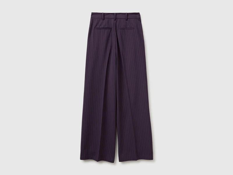 Weite Nadelstreifenhose