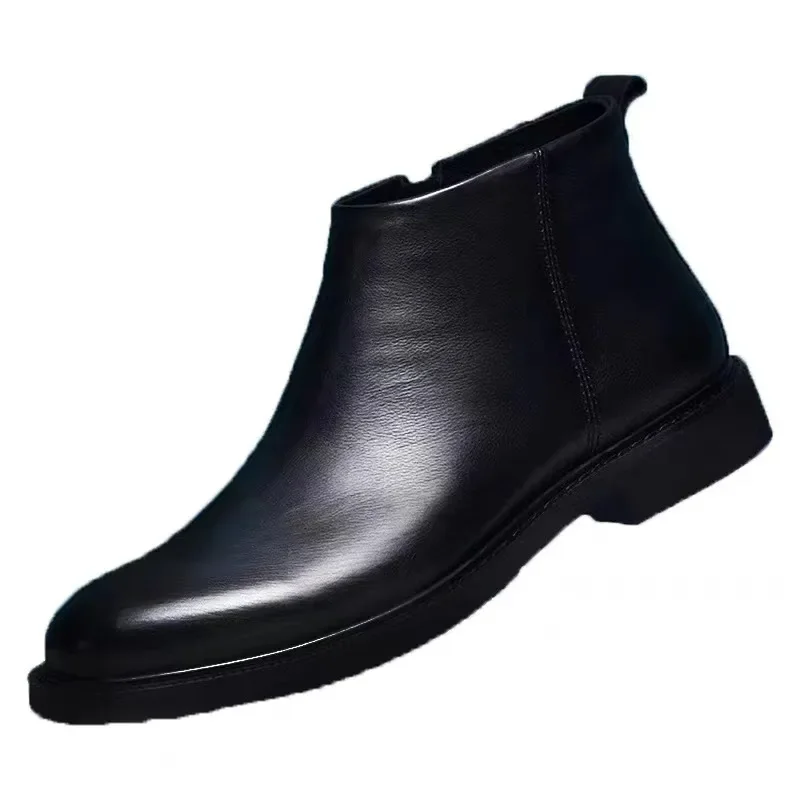 Elegant Chelsea Boots