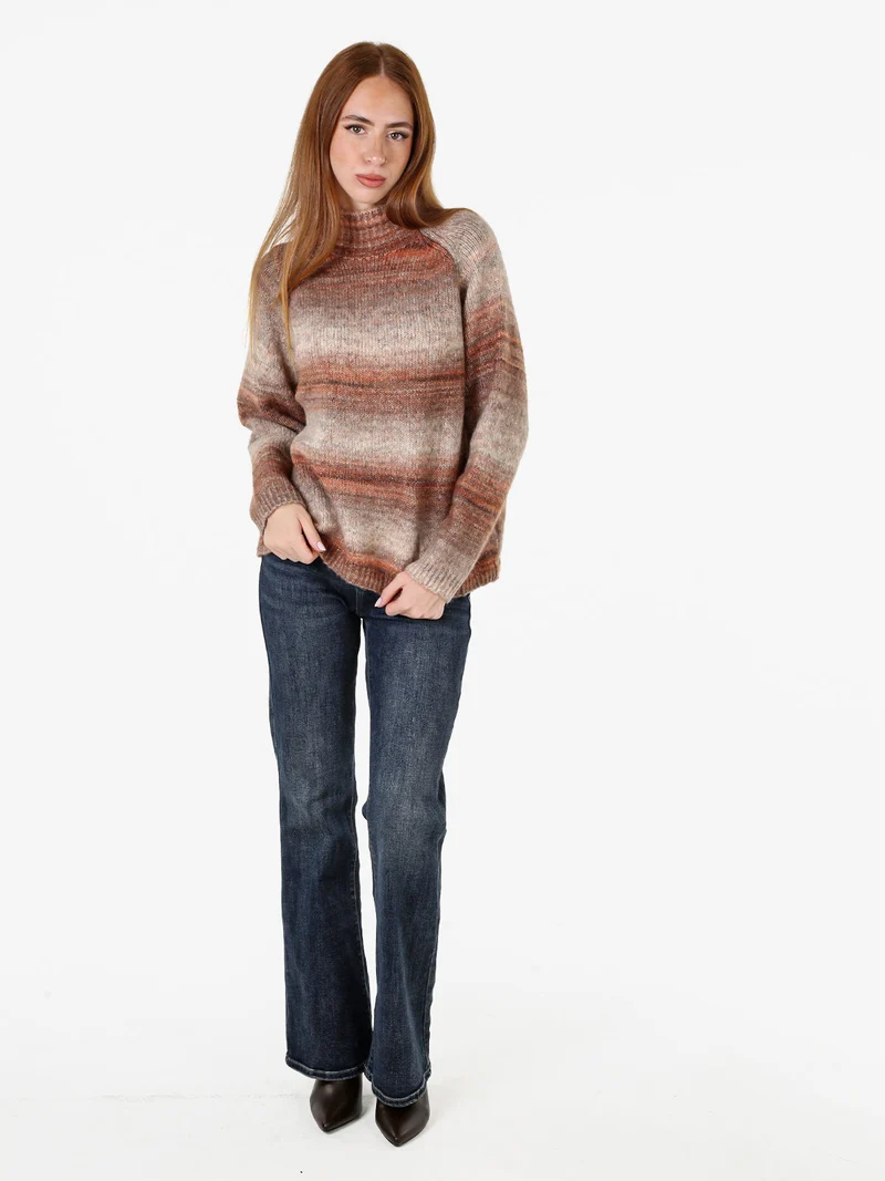 Maglione donna multicolore con collo a lupetto - cammello