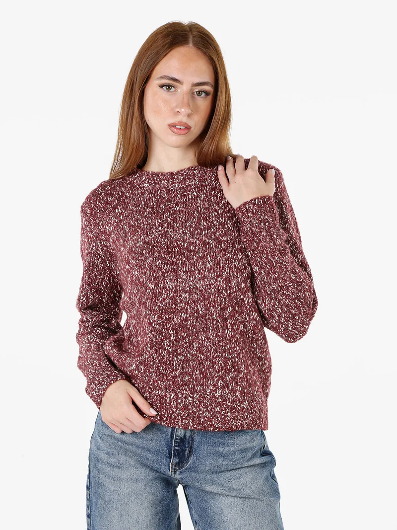 Maglione girocollo da donna in filato bouclè - bordeaux