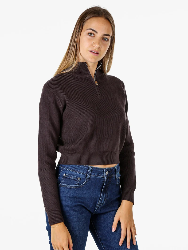 Maglia donna cropped a coste con mezza zip - moro