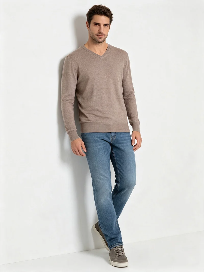 Maglia uomo con scollo a V tinta unita - sabbia