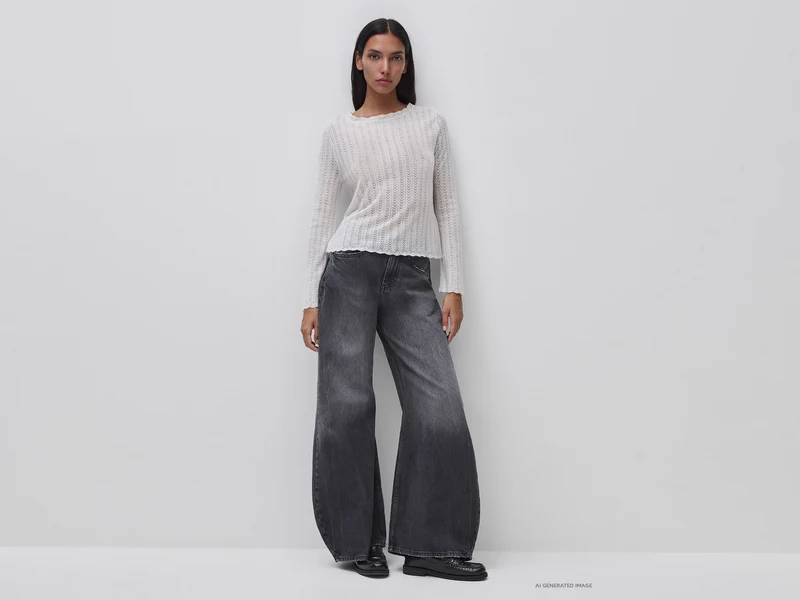 Ultraleichter Pullover aus Wollmischung mit Lochmuster